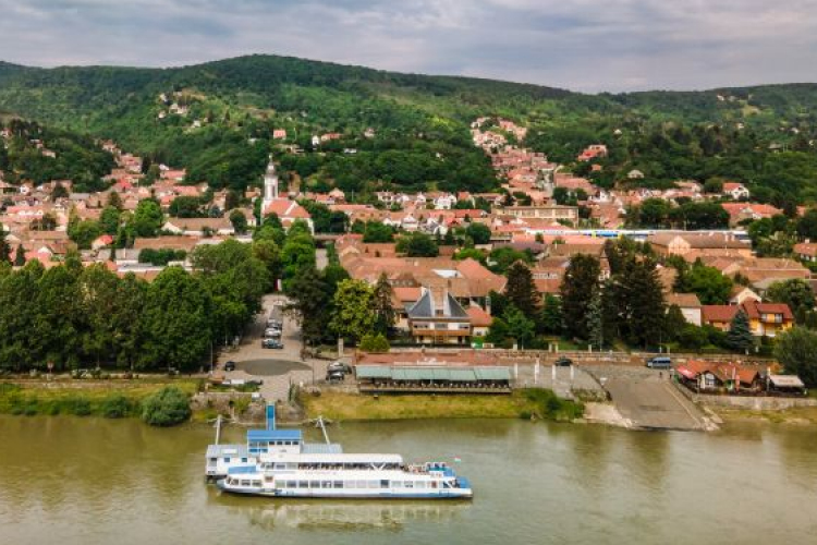 Nagymaros-Visegrád és Zebegény között június 10-től vonatpótló hajó is segíti az eljutást
