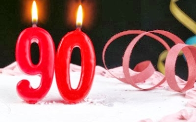 Csernus Mártont 90. születésnapján köszöntötték az önkormányzat dolgozói