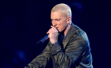 Eminem négy év után készített új lemezt