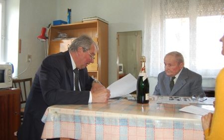 Marosi Mihályt 90. születésnapján köszöntötte Dr. Kószó Péter alpolgármester