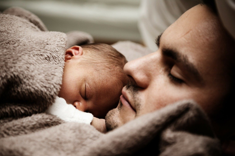 Nőtt a férfiak gyermekvállalási kedve