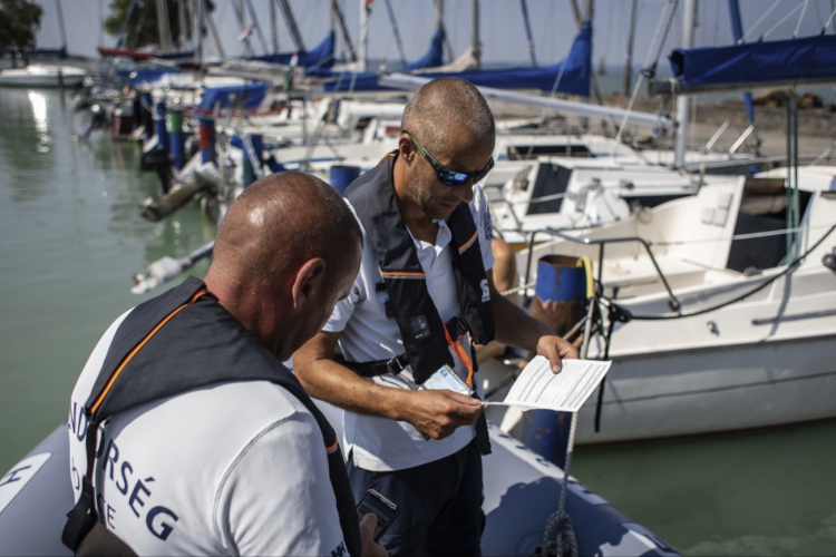 FORRÓSODOTT A HELYZET A BALATONNÁL