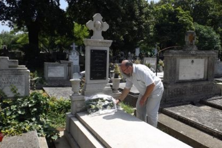 Rostás János sírjánál emlékezett az Emlékpont a kuláküldözés áldozataira 
