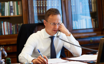 Koronavírus - Szijjártó: vasárnaptól megszűnnek a korlátozások a Magyarország és Németország közötti személyforgalomban