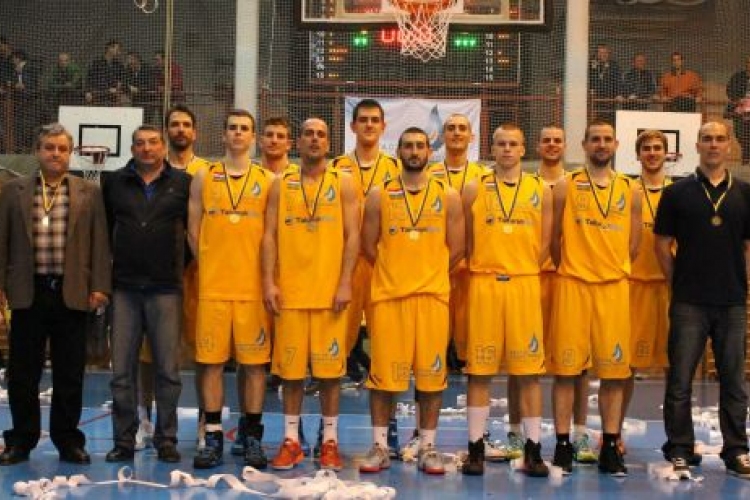 Negyedik helyen zárta az NBI B csoportos kosárlabda bajnokságot a Vásárhelyi Kosársuli 