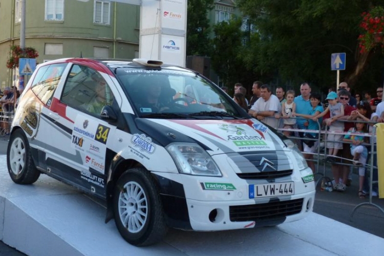 Szerencsés Székesfehérvár rallye után. 