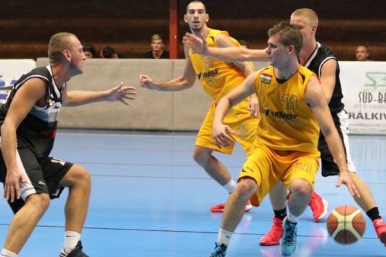 AZ UTOLSÓ PERCBEN FORDÍTOTT A VÁSÁRHELY