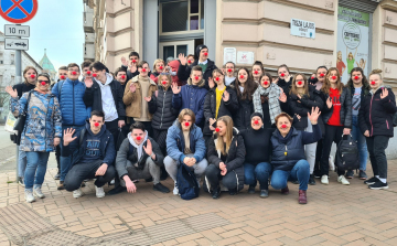 Nemzetközi cserediákok tanulták az önkéntességet Szegeden
