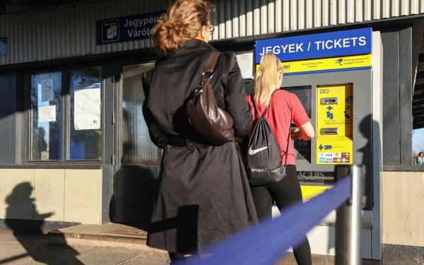 A MÁV-csoport honlapján és az automatákból már lehet jegyet venni a menetrendváltástól közlekedő vonatokra
