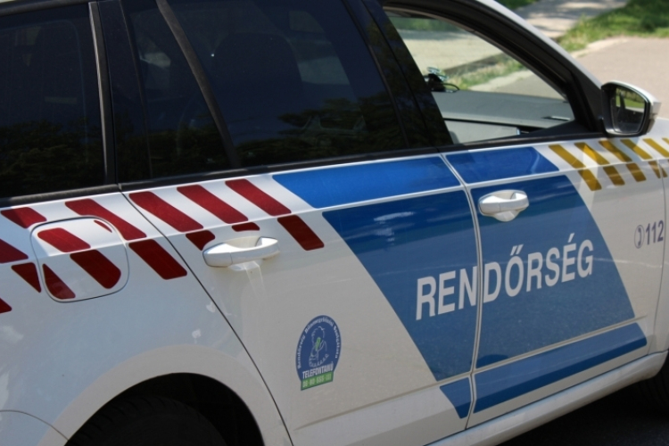 Autóvezetési stílusa miatt verte meg a sofőrt