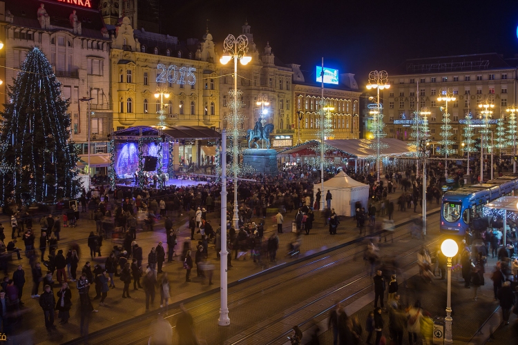 Idén is indul Zágráb Advent expressz Pécsről