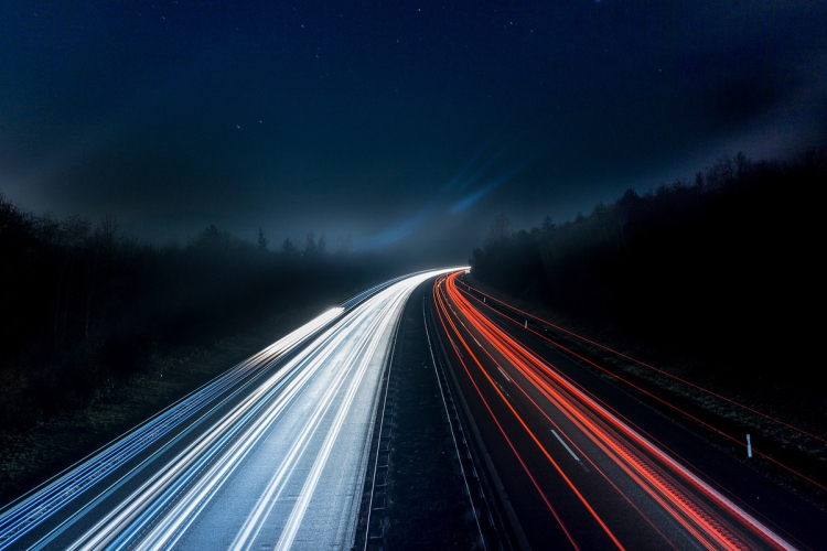 Vasárnap szünetelnek az útdíjfizetési rendszer értékesítési szolgáltatásai