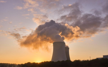Az atomenergiát és a földgázt is fenntartható energiaforrásnak minősítette az EP